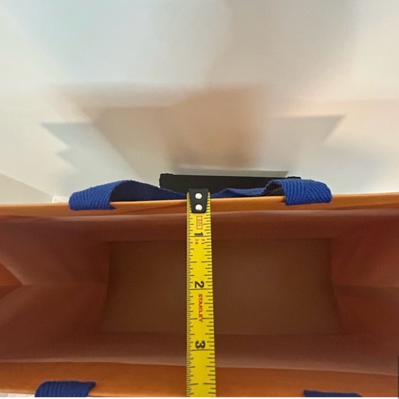 Louis Vuitton gift bag - Picture 5 of 5